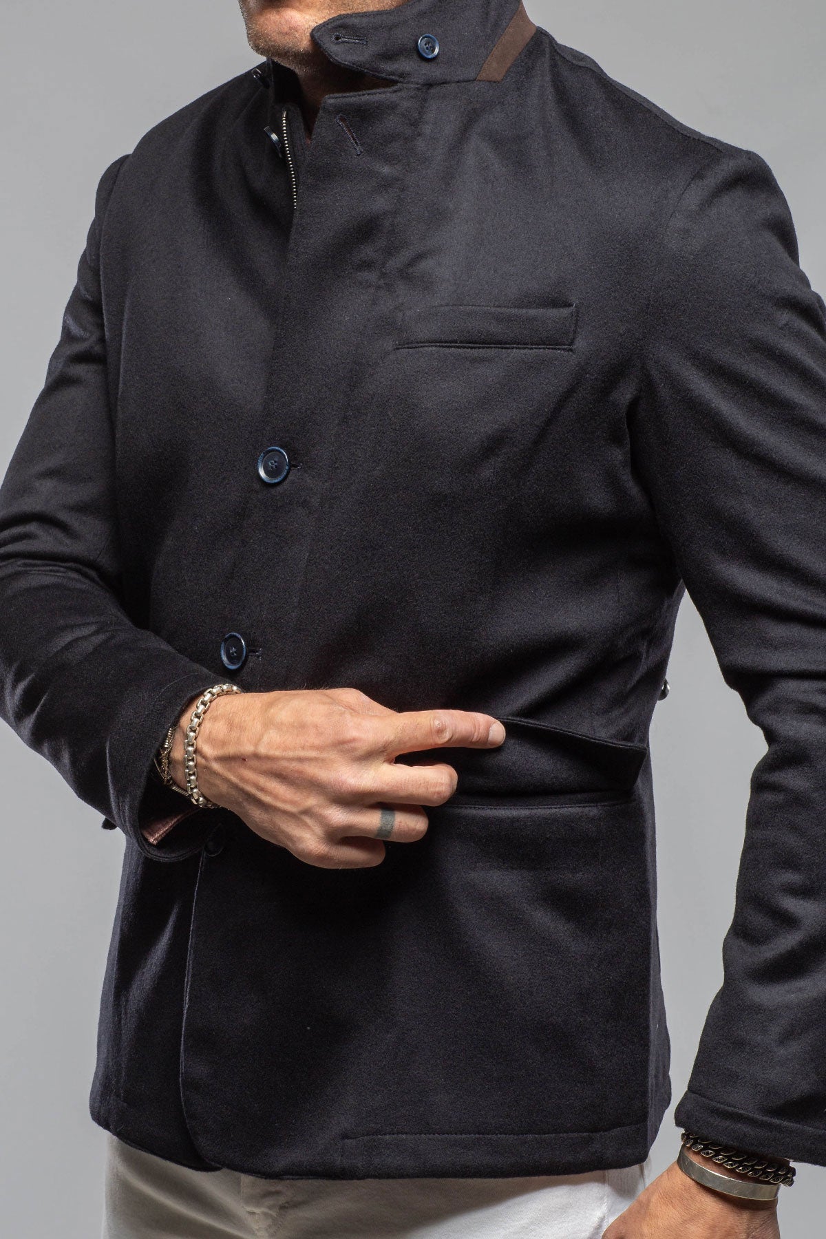 Bridgerton Cashmere Gentleman Jacket In Dark Navy
