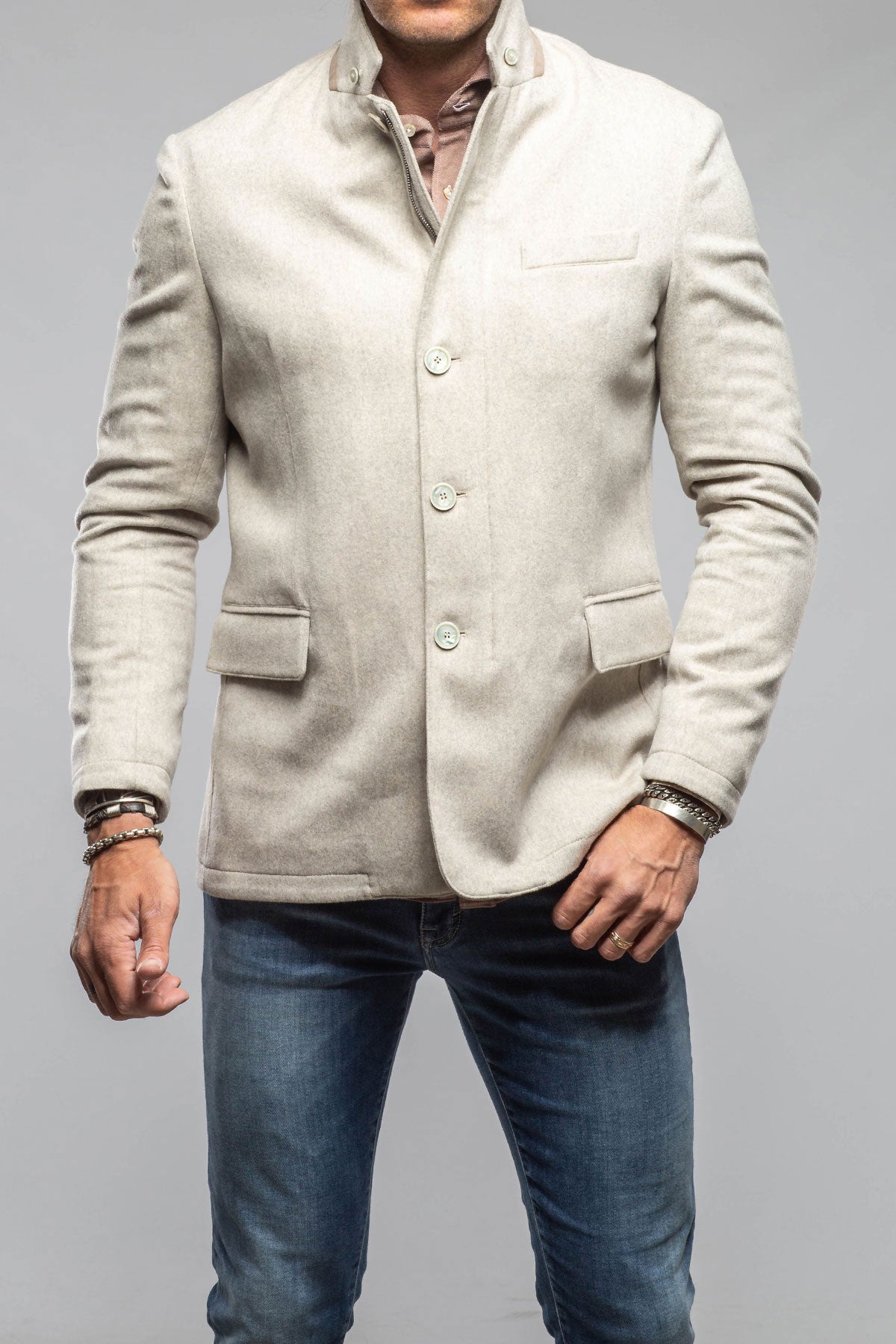 Bridgerton Cashmere Gentleman Jacket In Stone