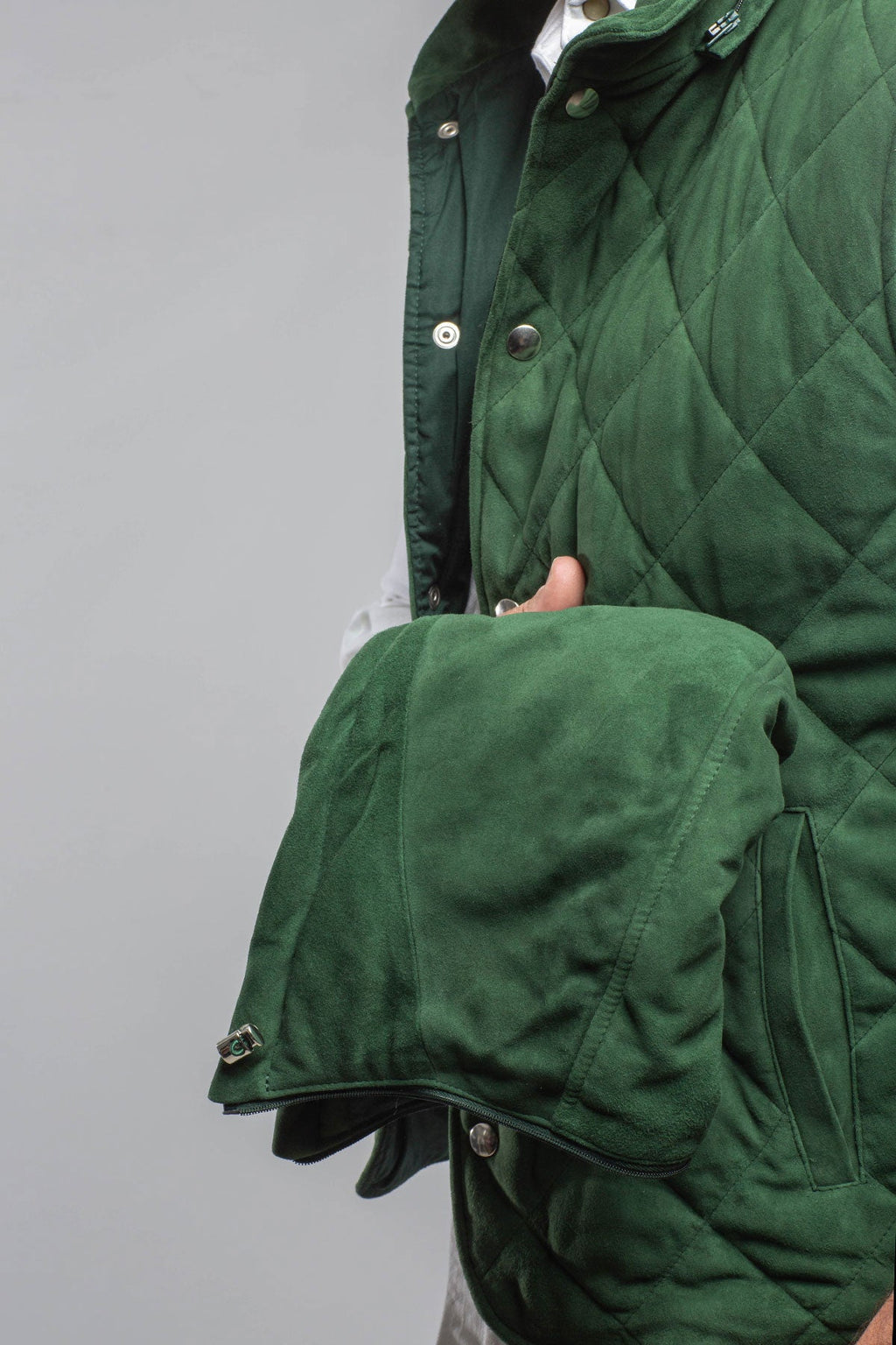 Diamond Hooded Vest In Emerald