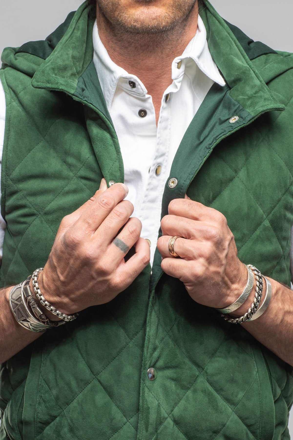 Diamond Hooded Vest In Emerald