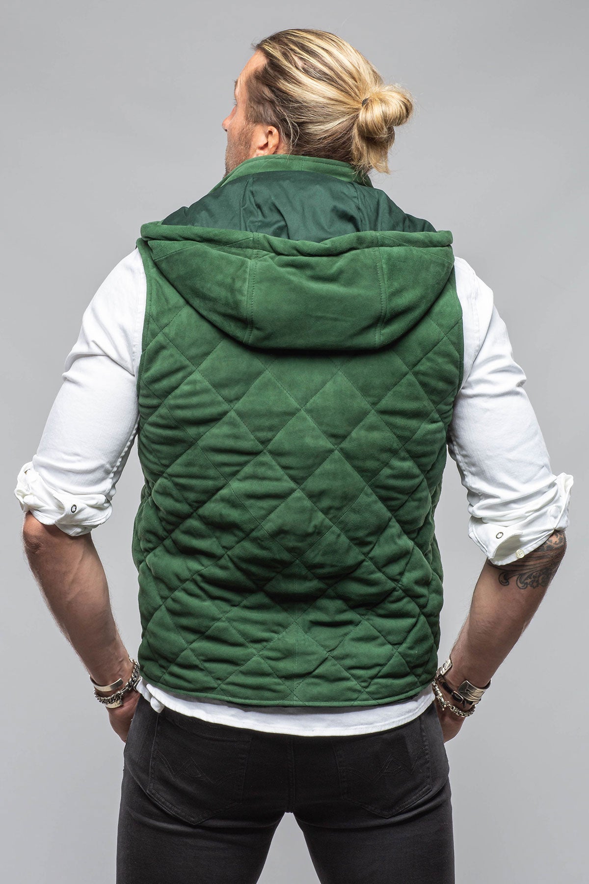 Diamond Hooded Vest In Emerald