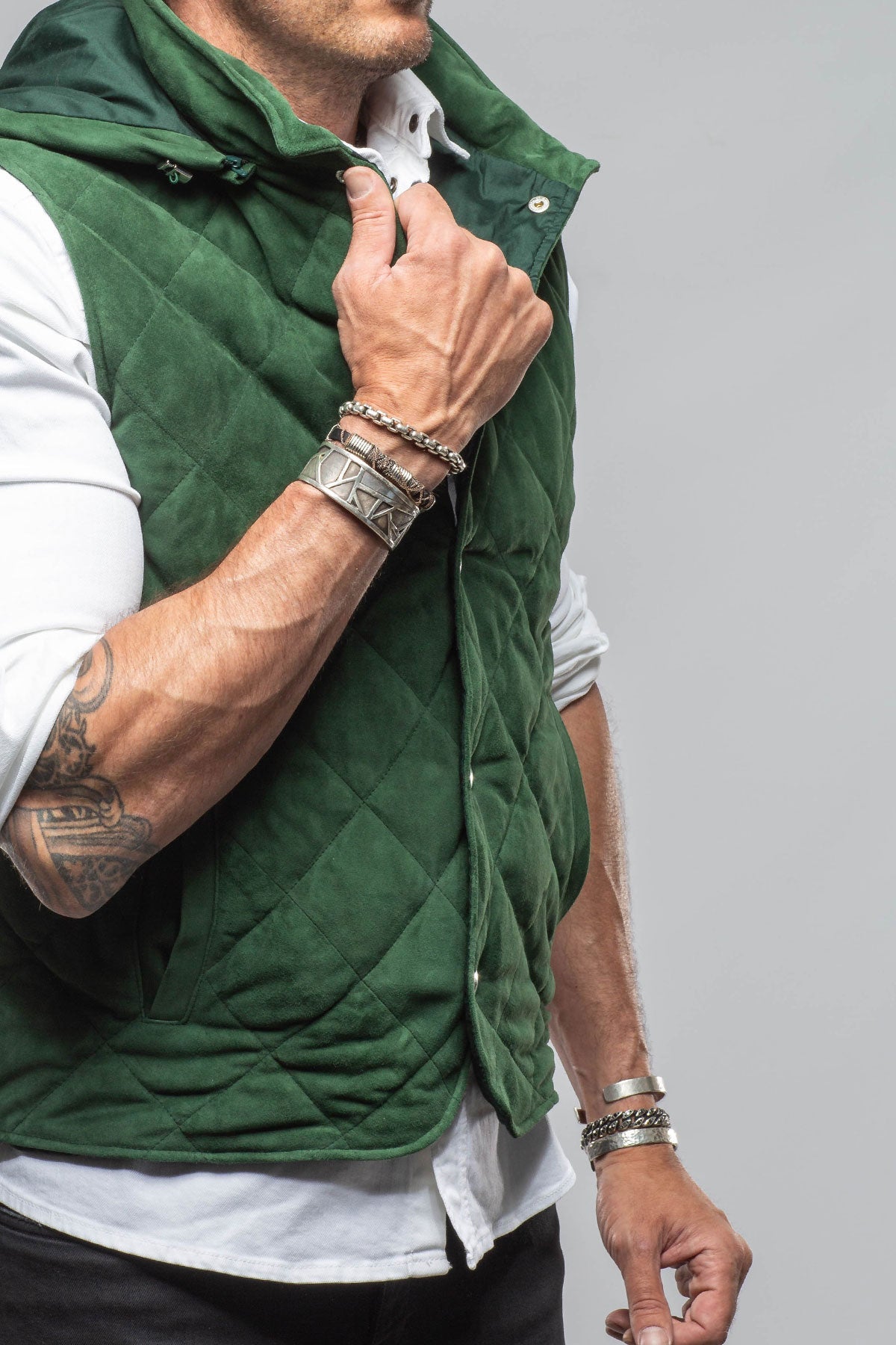 Diamond Hooded Vest In Emerald