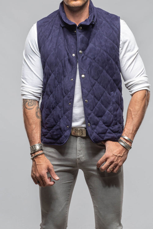 Diamond Hooded Vest In Navy