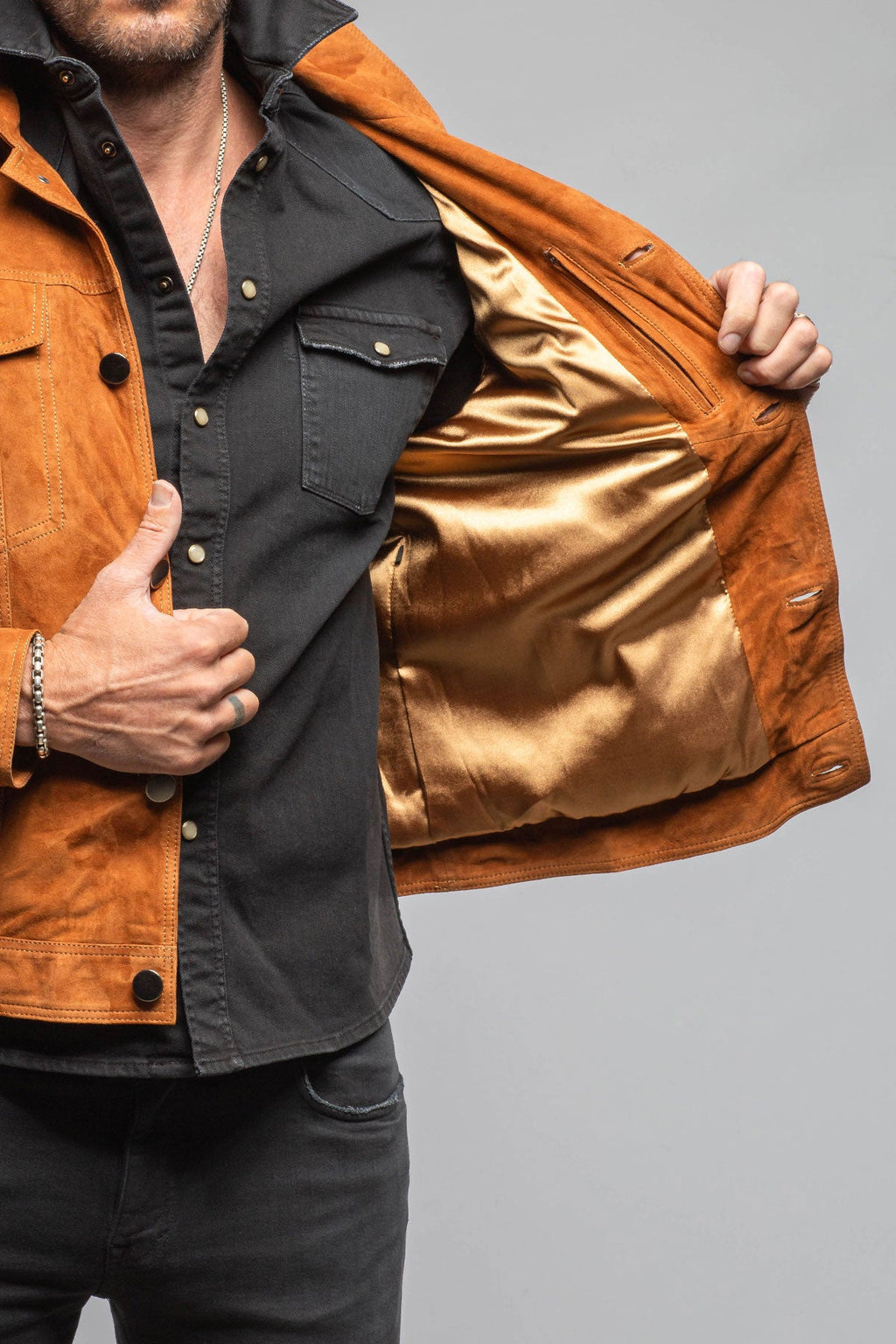 Ethan Sueded Jean Jacket In Whiskey