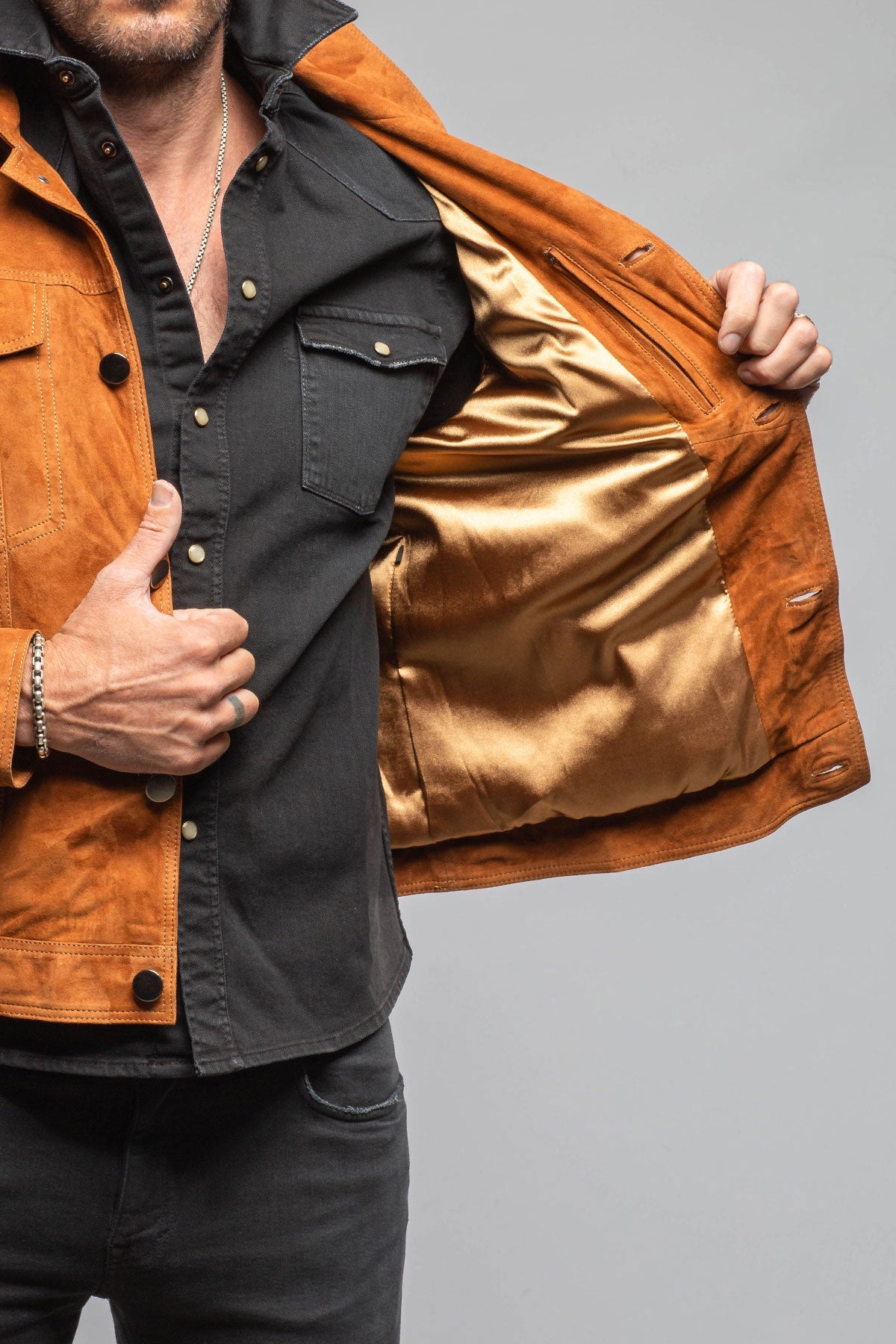 Ethan Sueded Jean Jacket In Whiskey