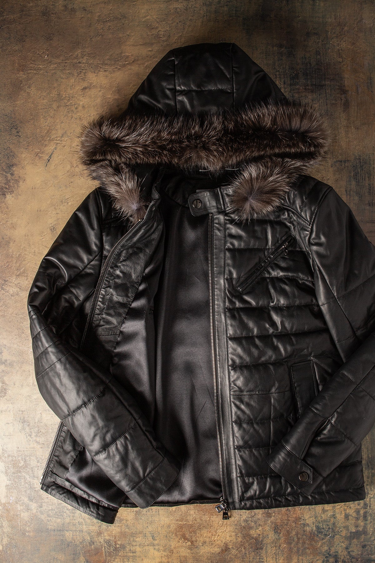 Griffin Leather Puffer