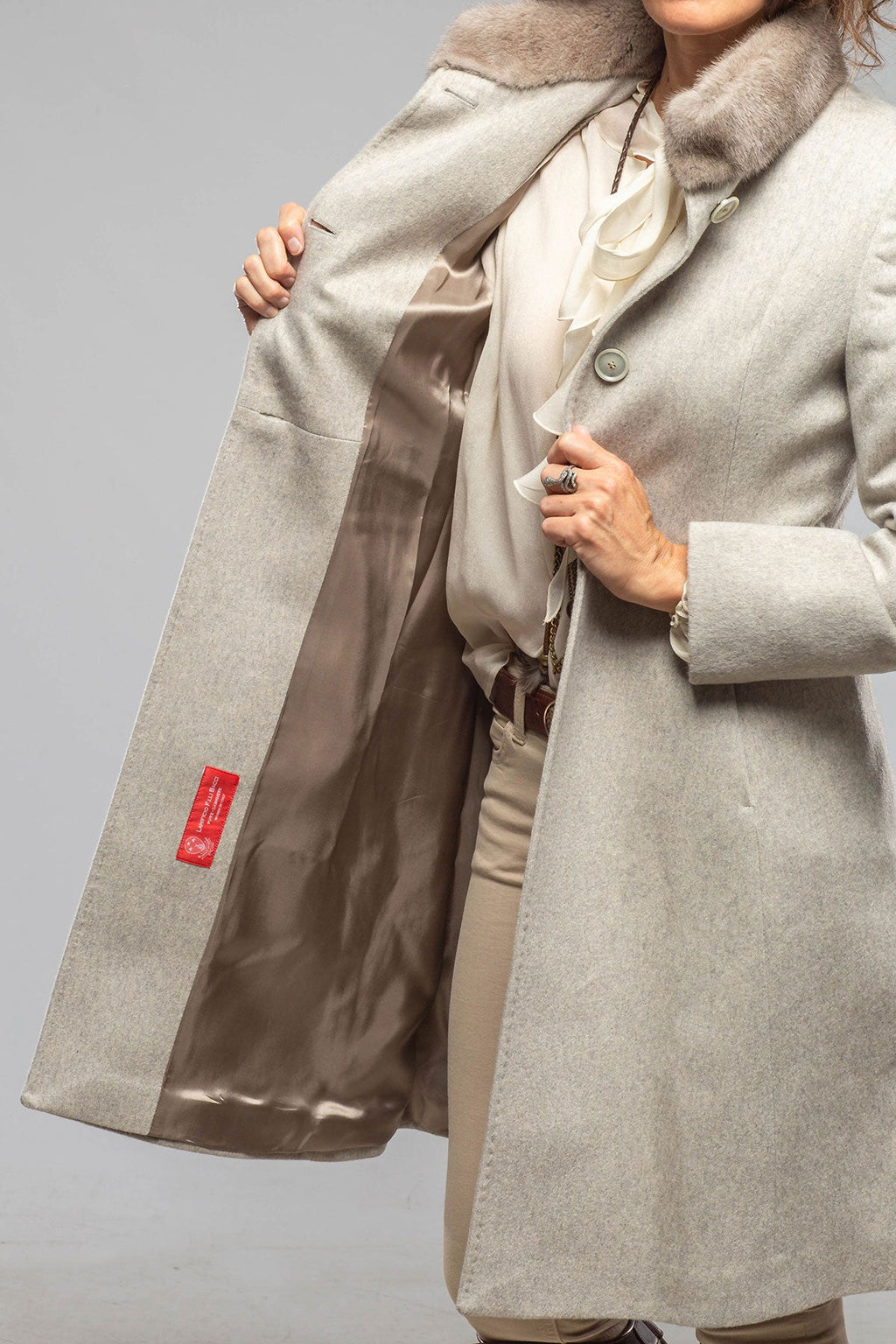 Regina Cashmere Coat In Stone