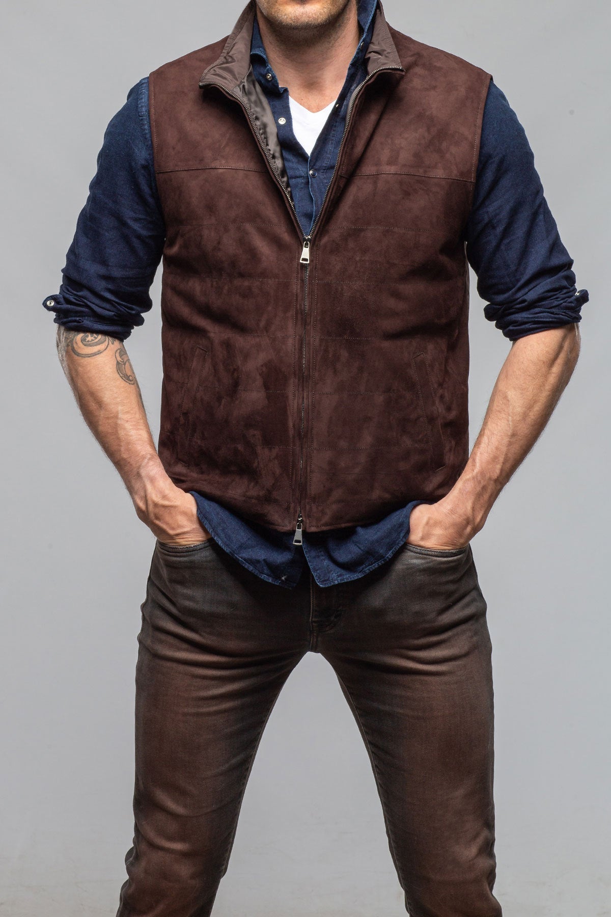 Riley Vest In Dark Chocolate