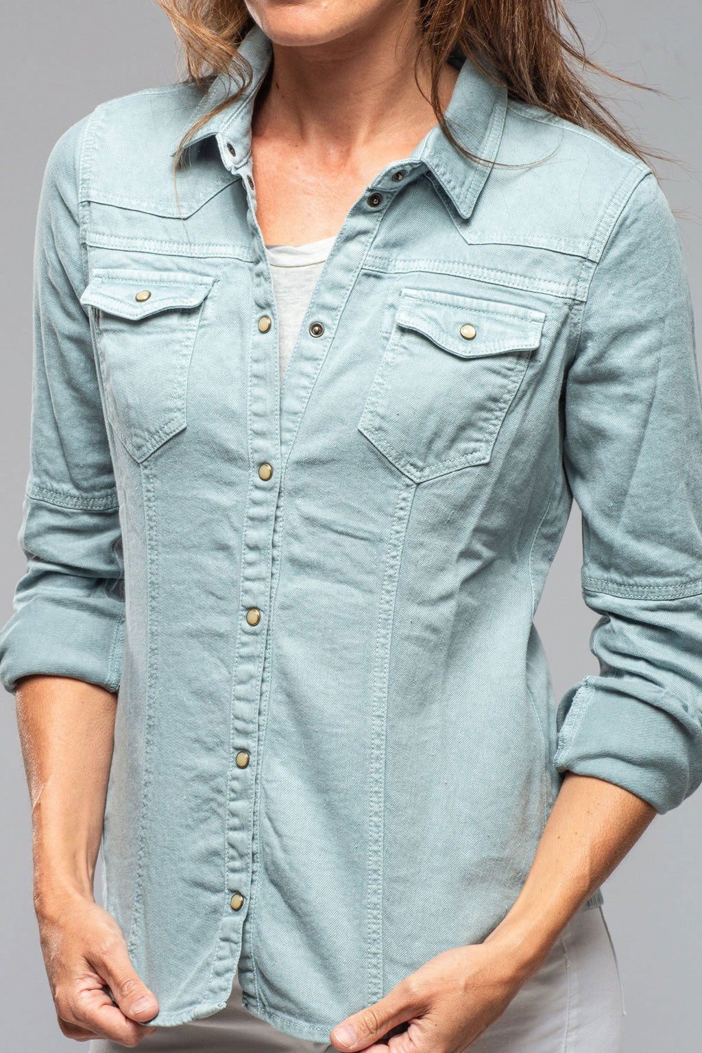 Yarmony Linen-Cotton Snap Shirt In Ardesia