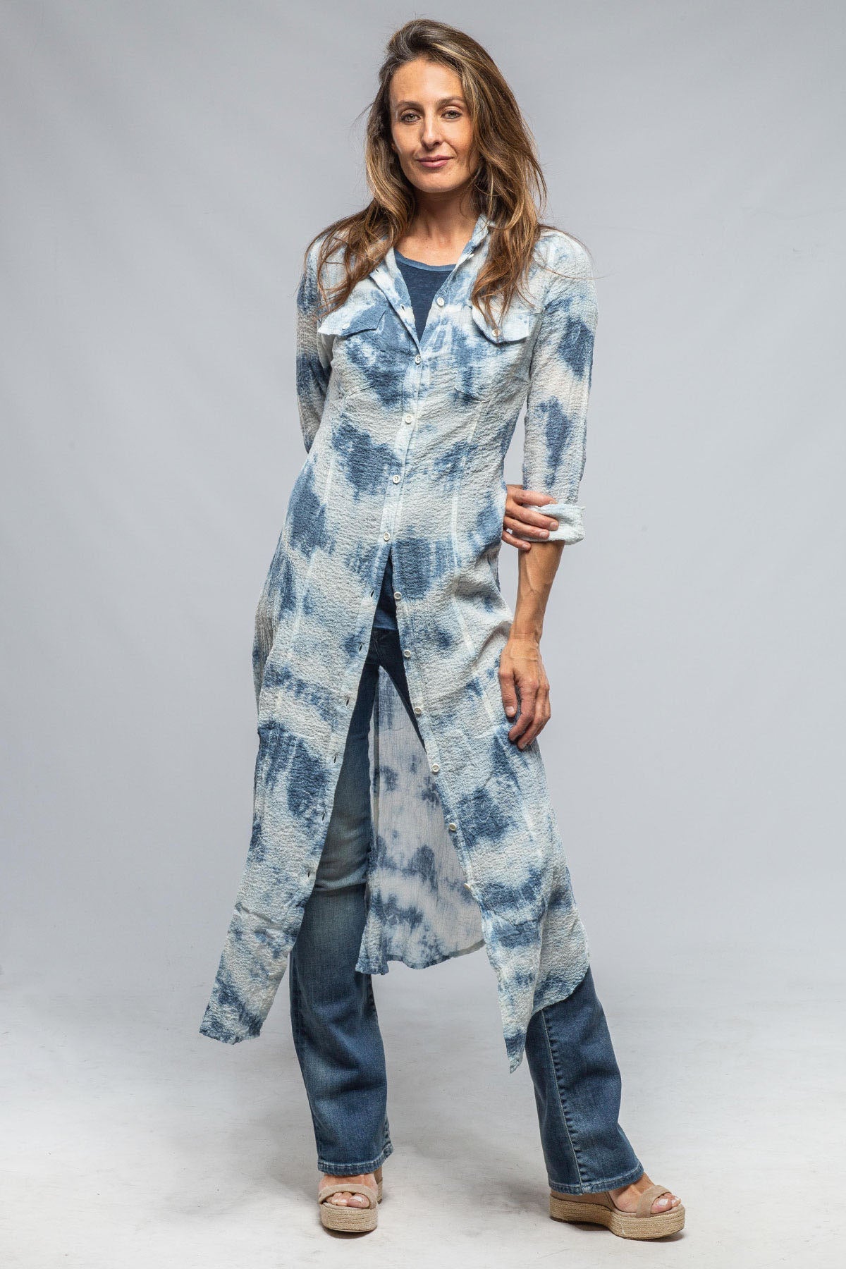 Carol Crepe Cotton Long Shirt In Blue Tie Dye
