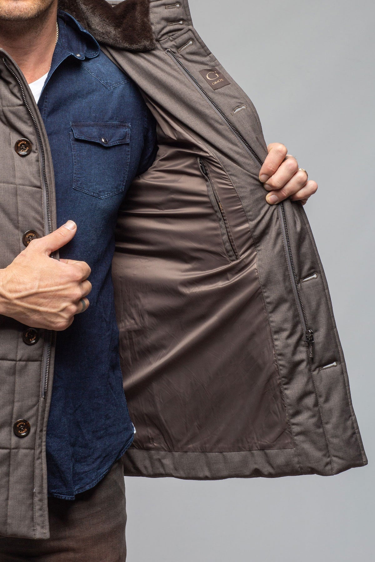 Howard Coat