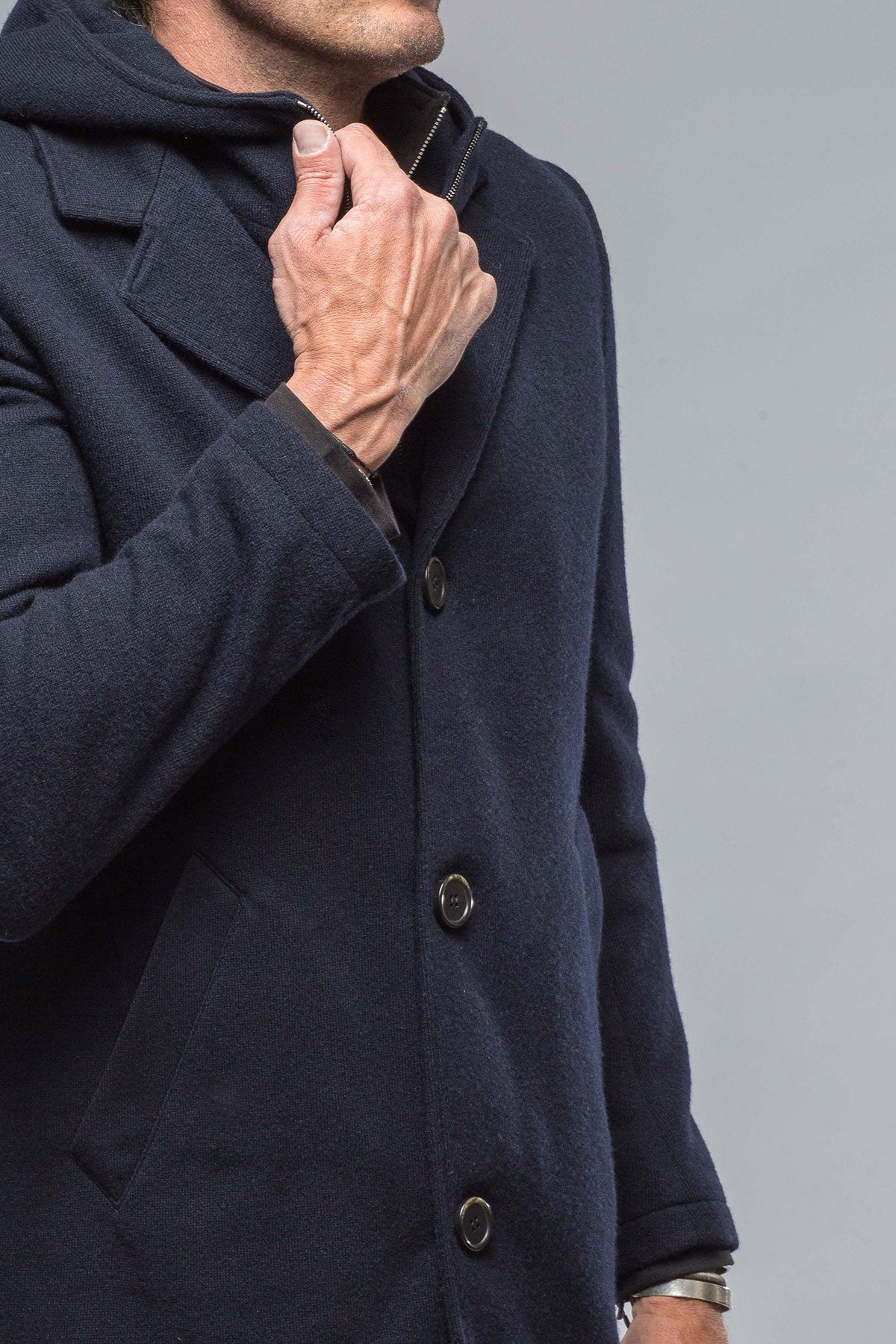 Leon II Wool Jacket in Navy
