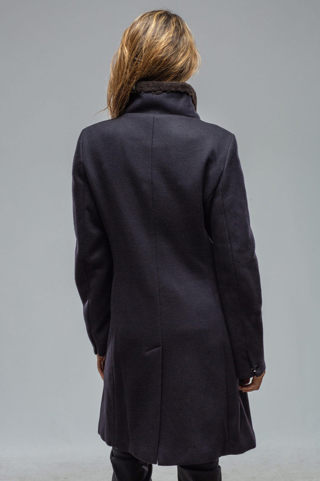 Lia Overcoat