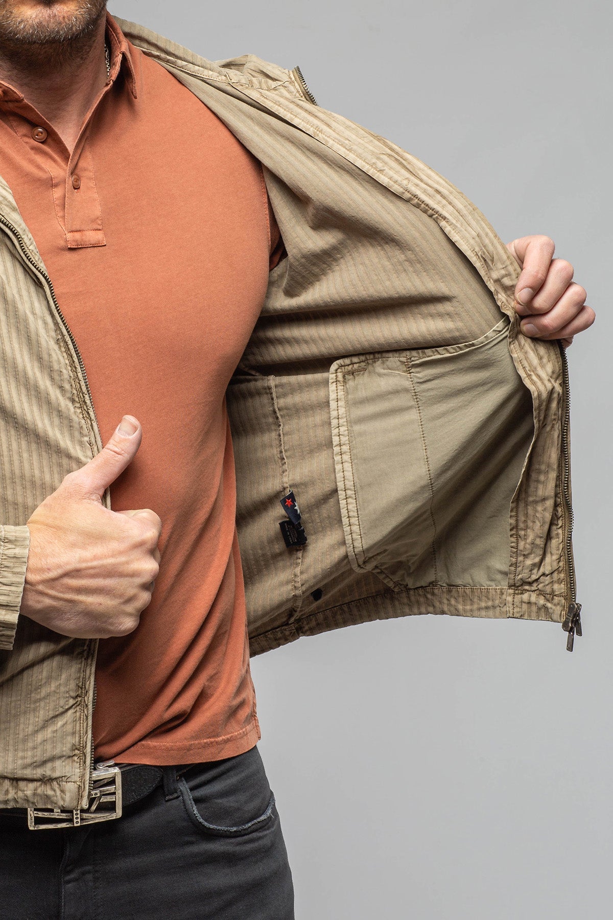 Pitcairn Light Jacket In Greige