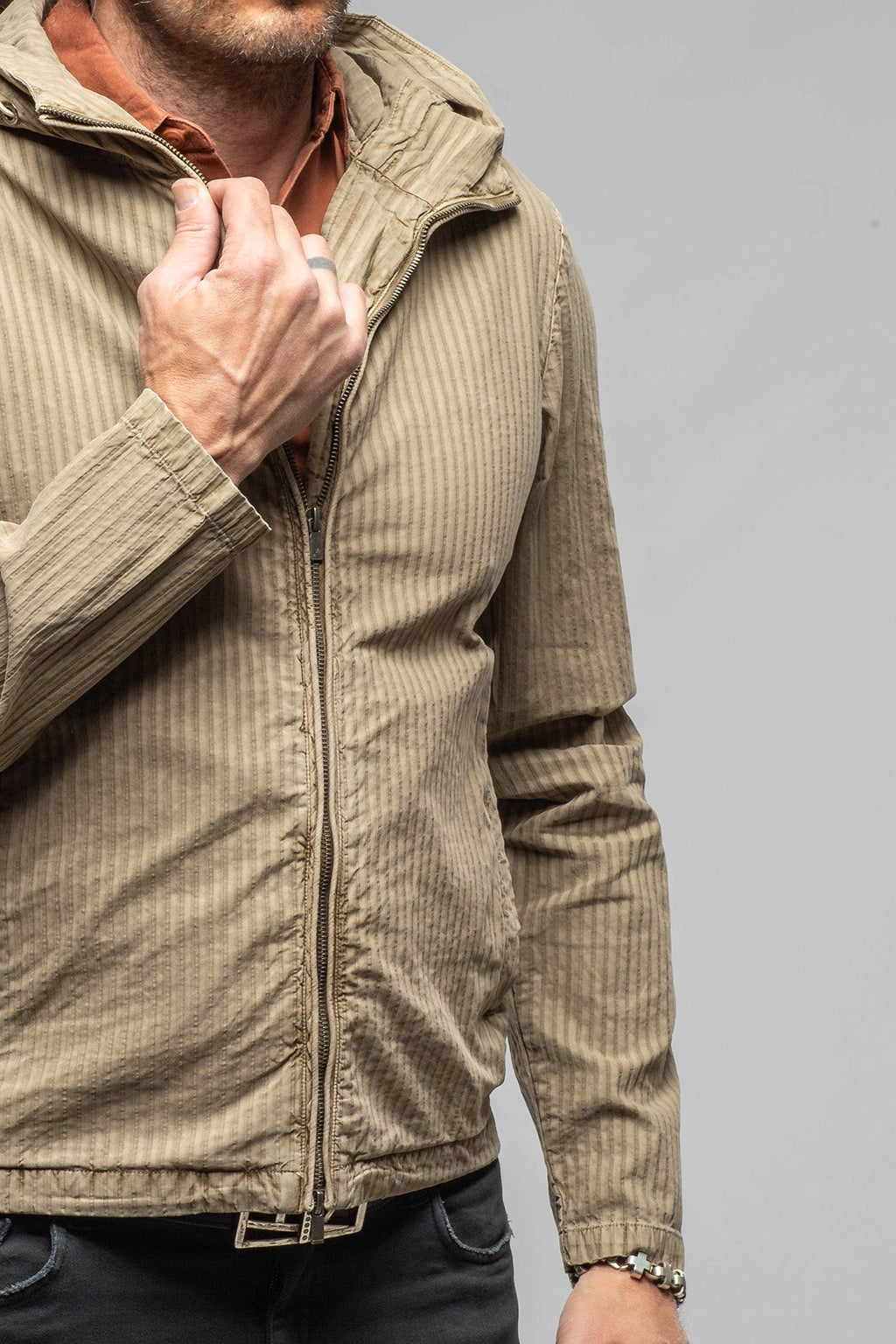 Pitcairn Light Jacket In Greige