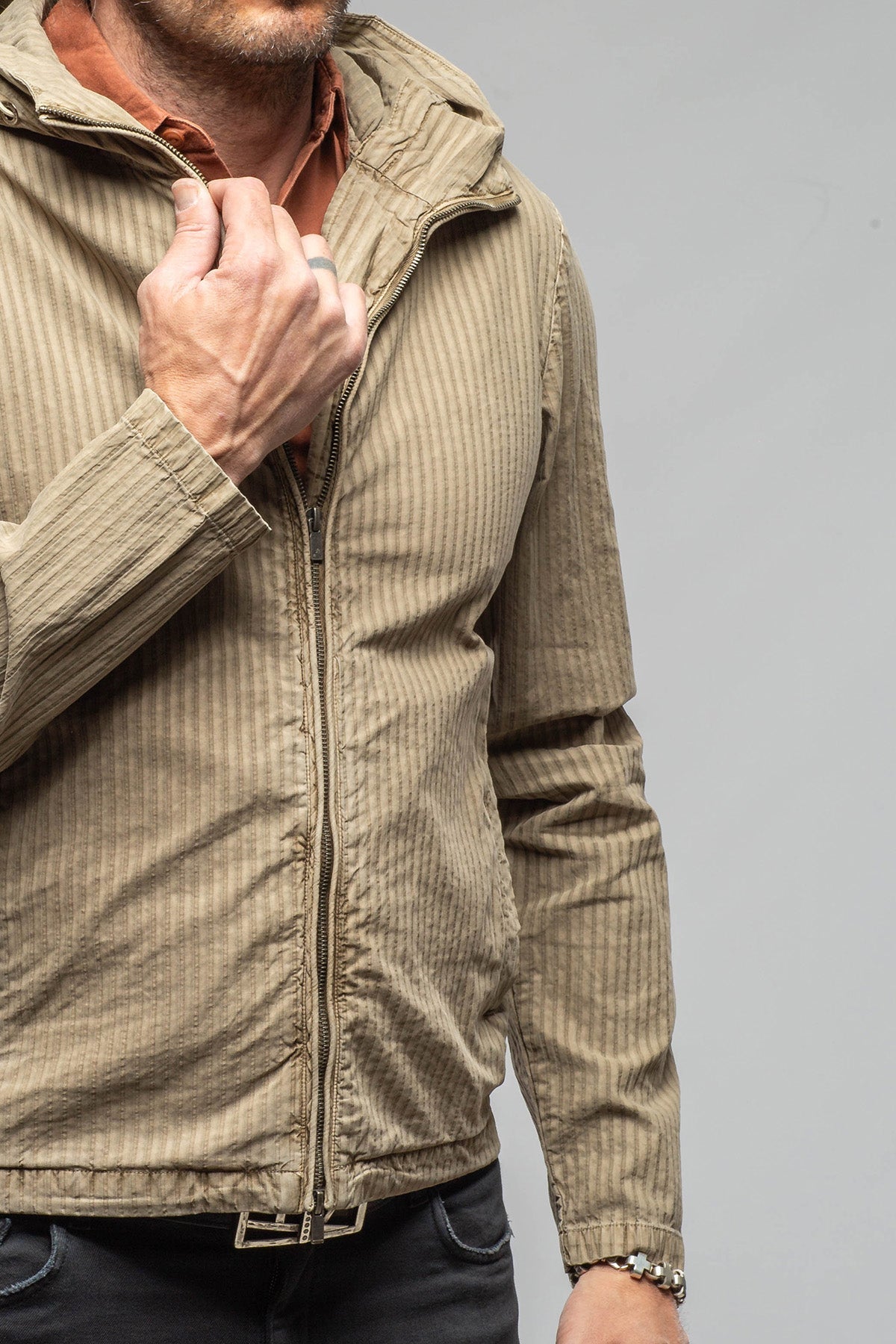 Pitcairn Light Jacket In Greige