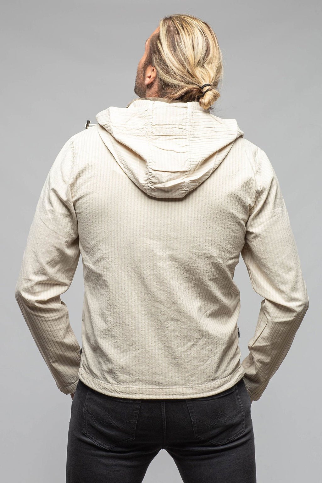 Pitcairn Light Jacket In Khaki