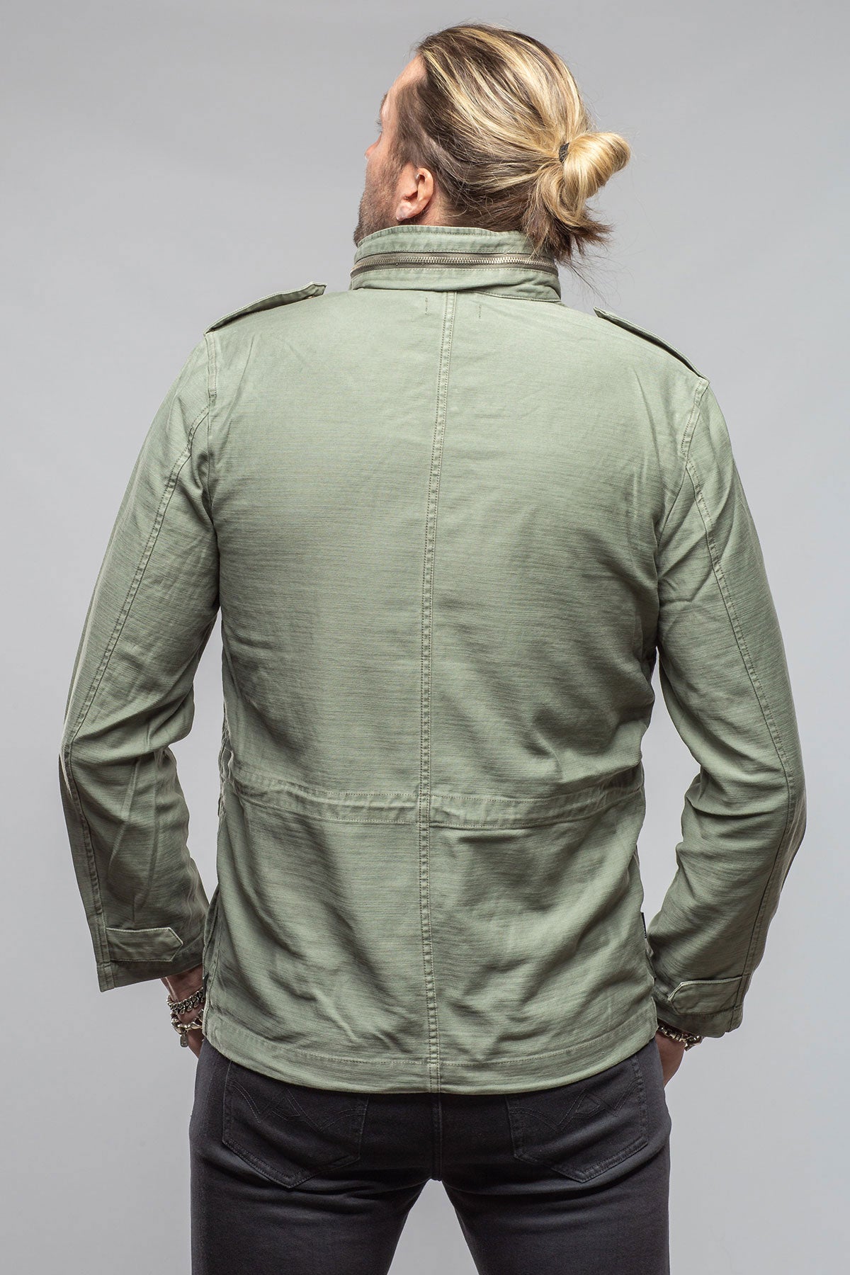 Savu Linen Jacket In Desert Sage