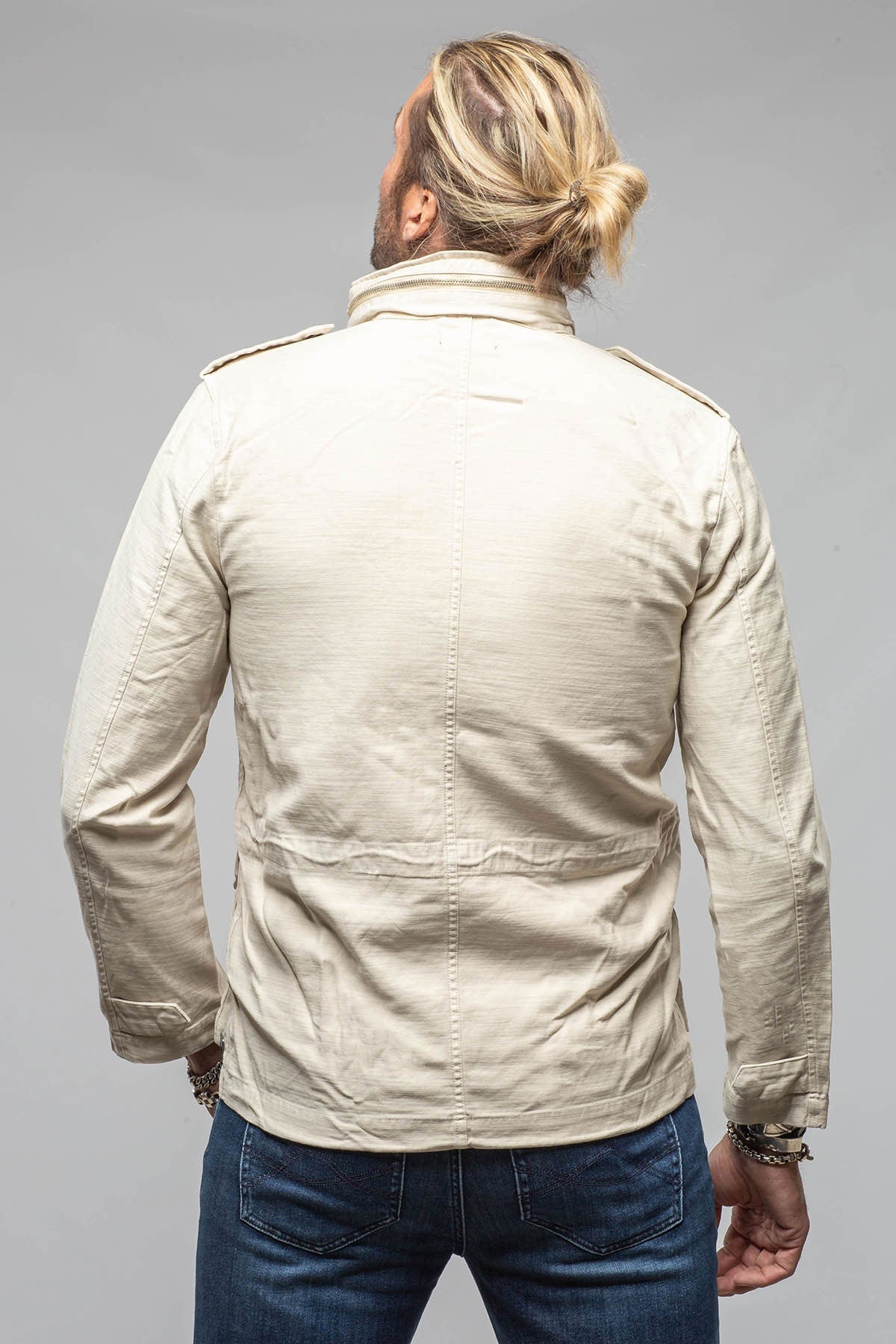 Savu Linen Jacket In Khaki