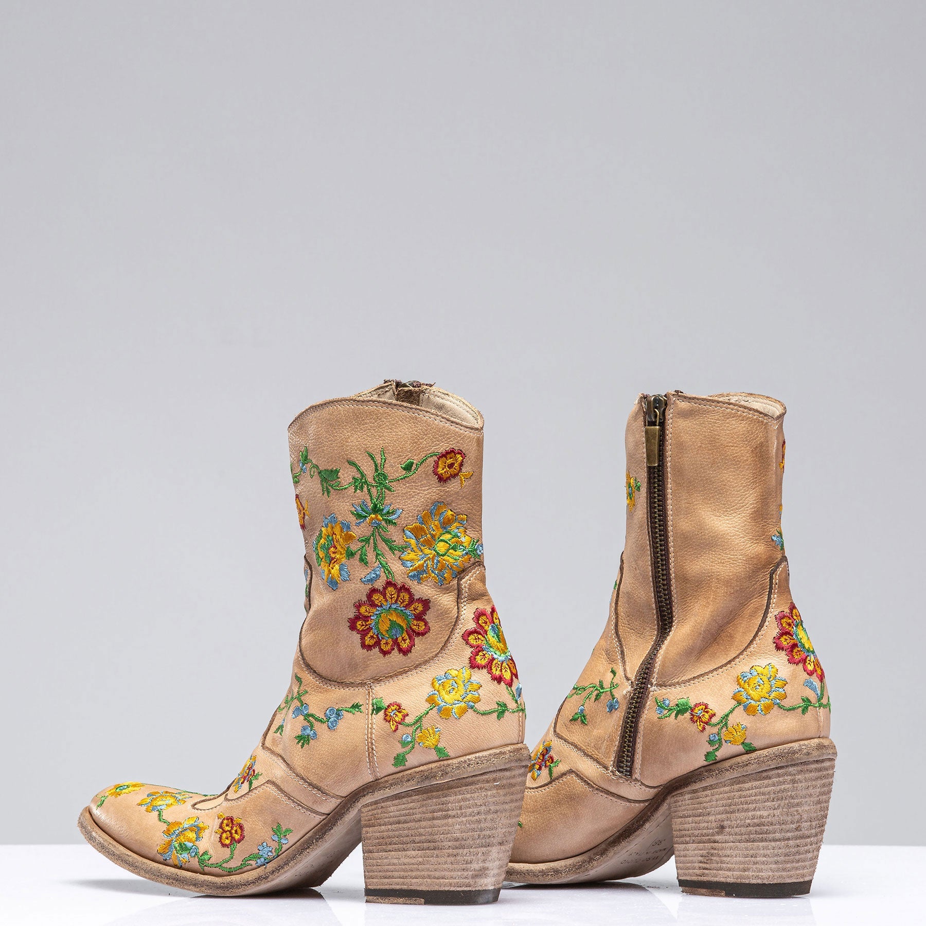 Mallory Embroidered Boot In Off White