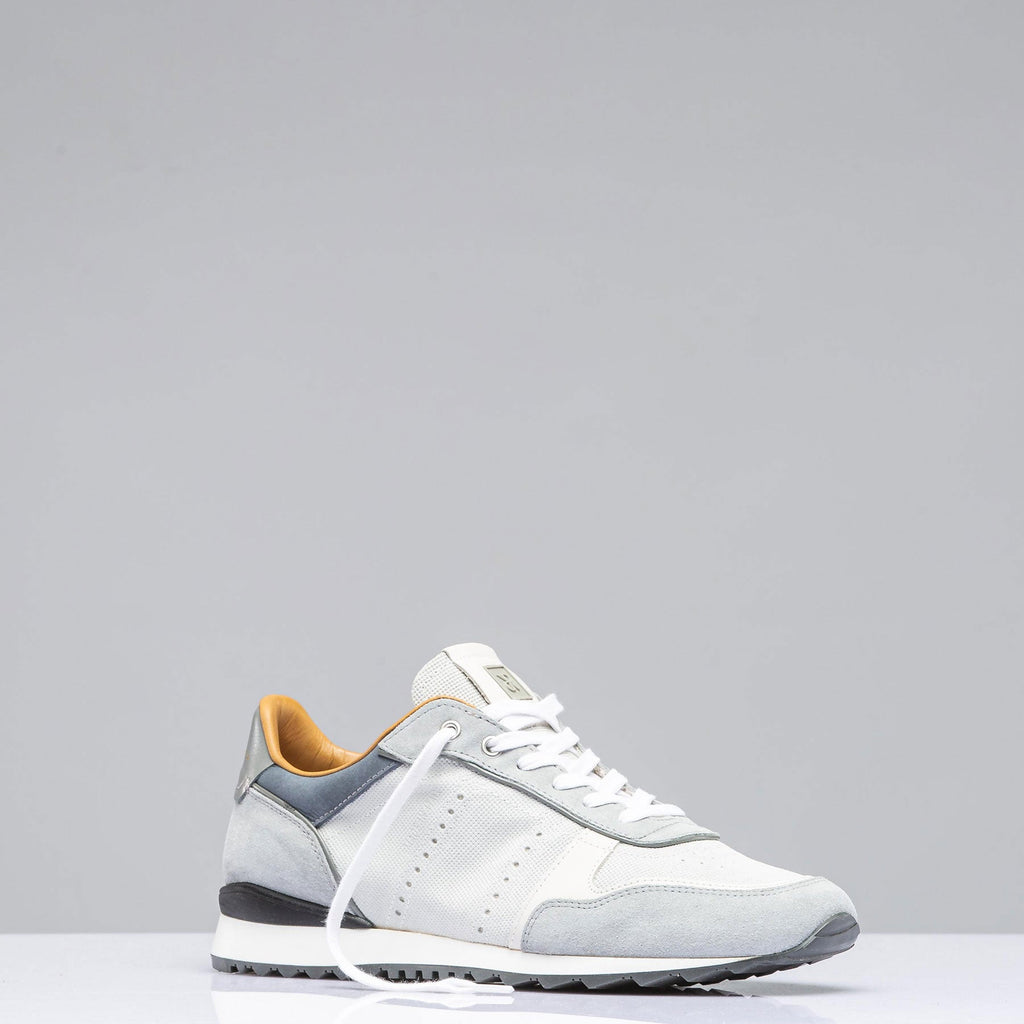 Joan Sneaker in Light Grey