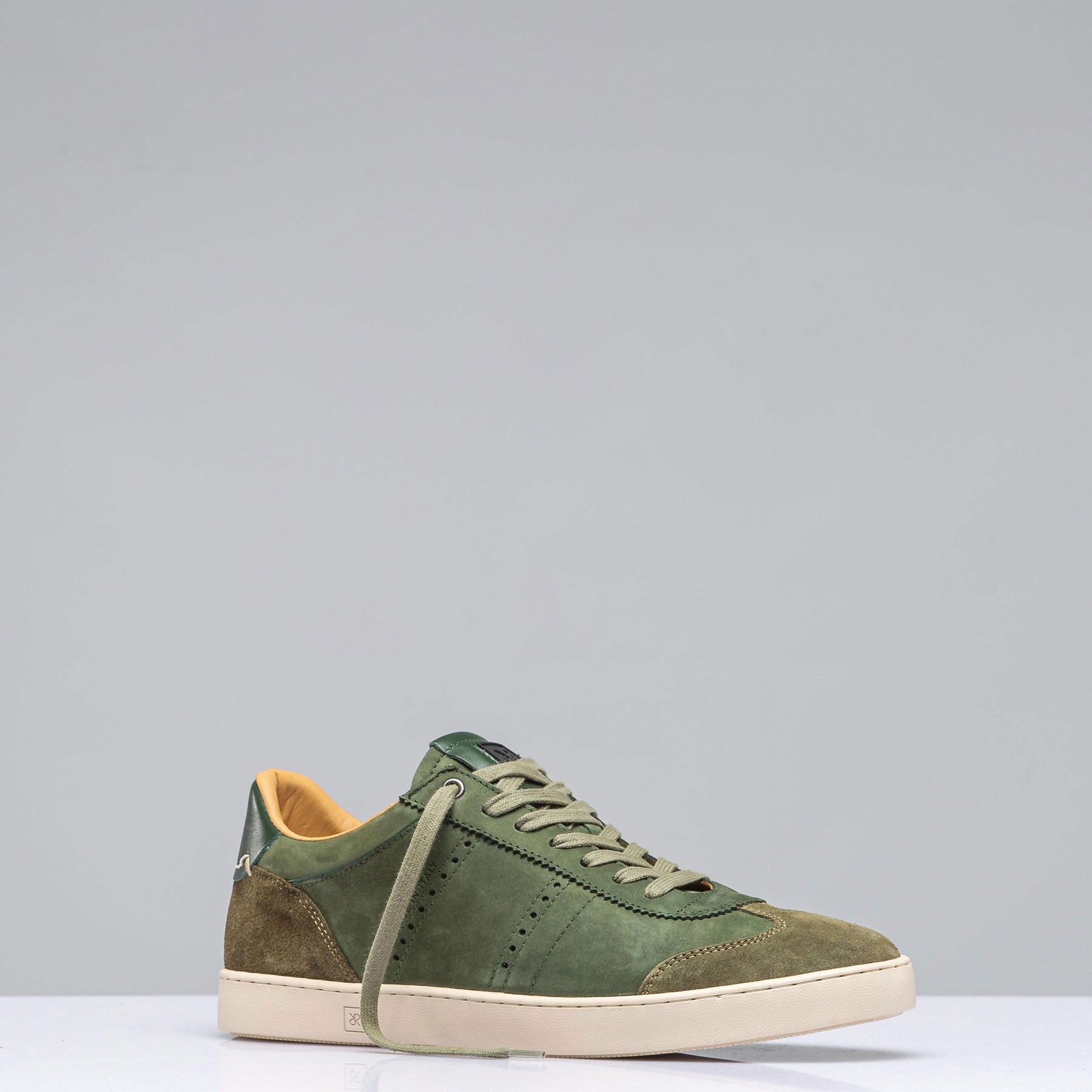 Judy Sneaker in Olive