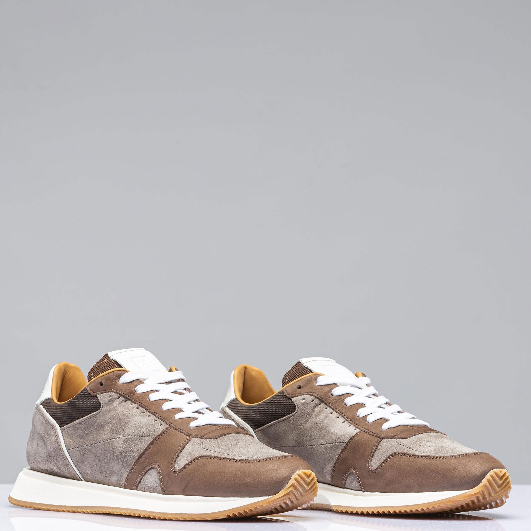 Kim Sneaker in Teak
