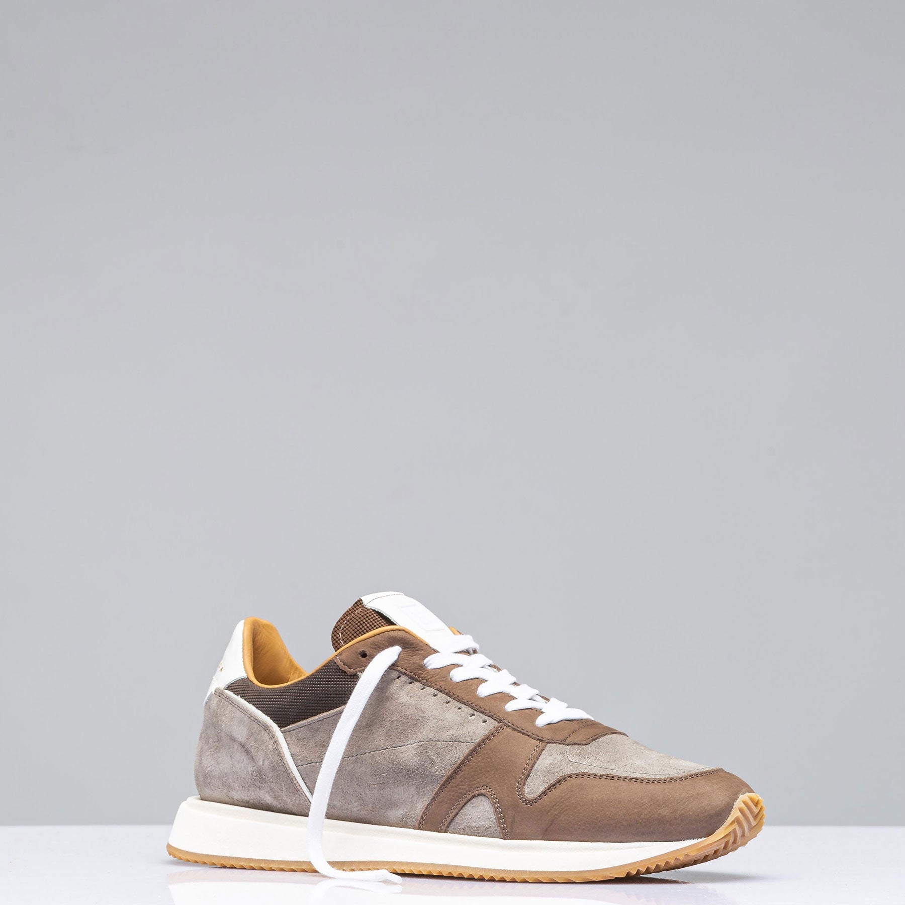Kim Sneaker in Teak