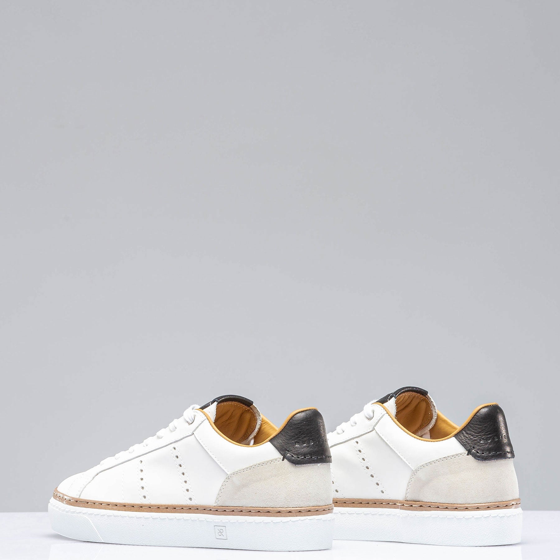 The Mustang II Shoe In White/ Black
