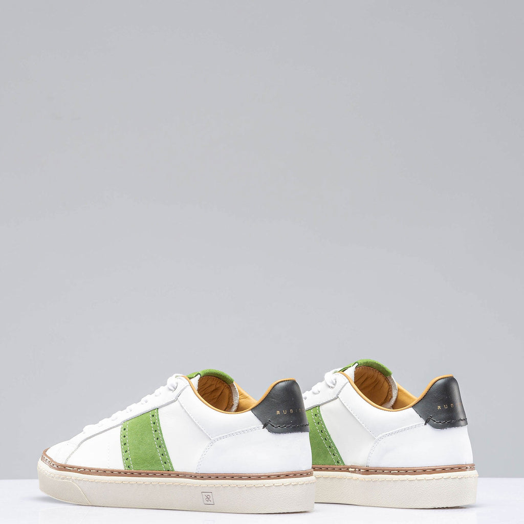 The Mustang Stripe Shoe In White/ Green