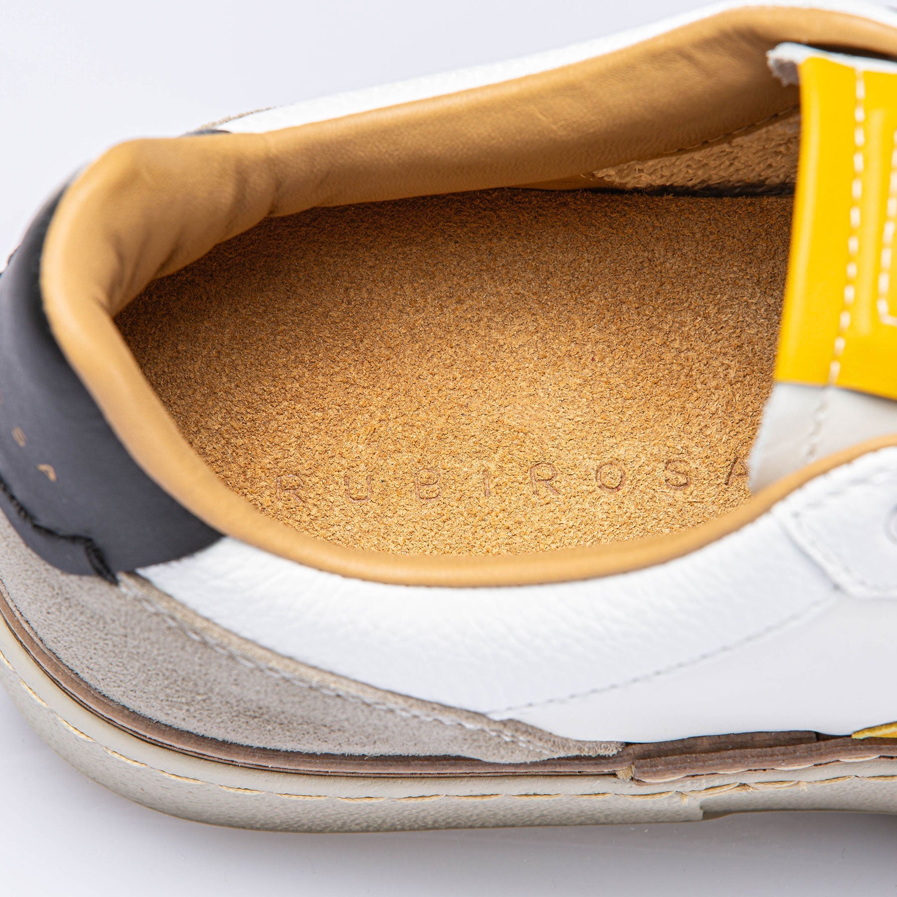 The Mustang Stripe Shoe In White/ Yellow