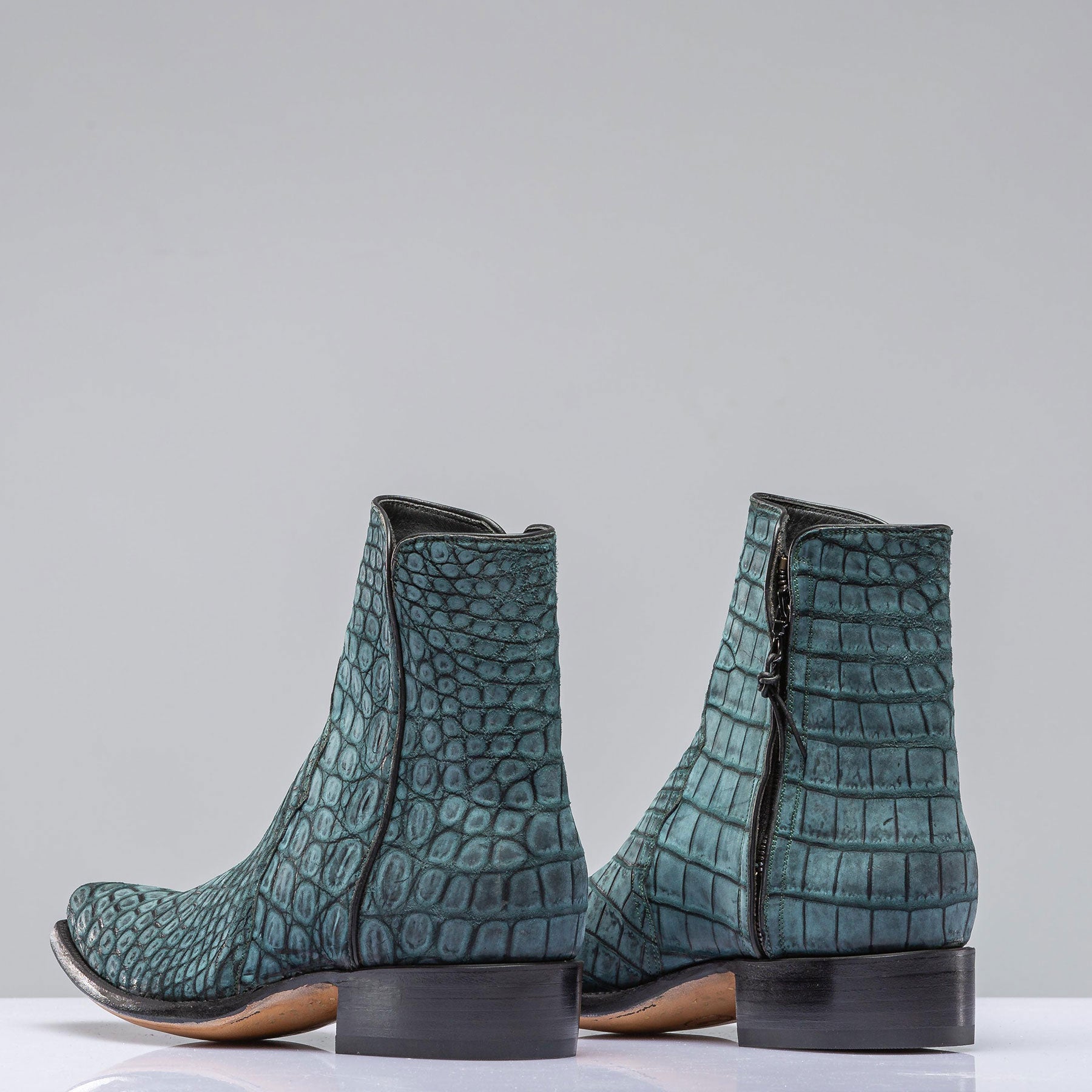 Sato Sueded Gator Zorro In Teal