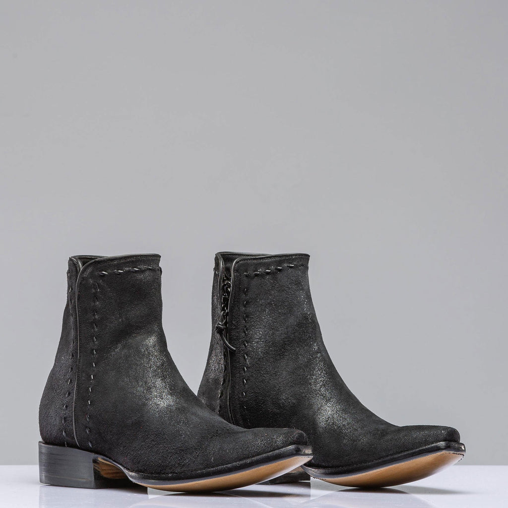 Stillwater Zorro In Black