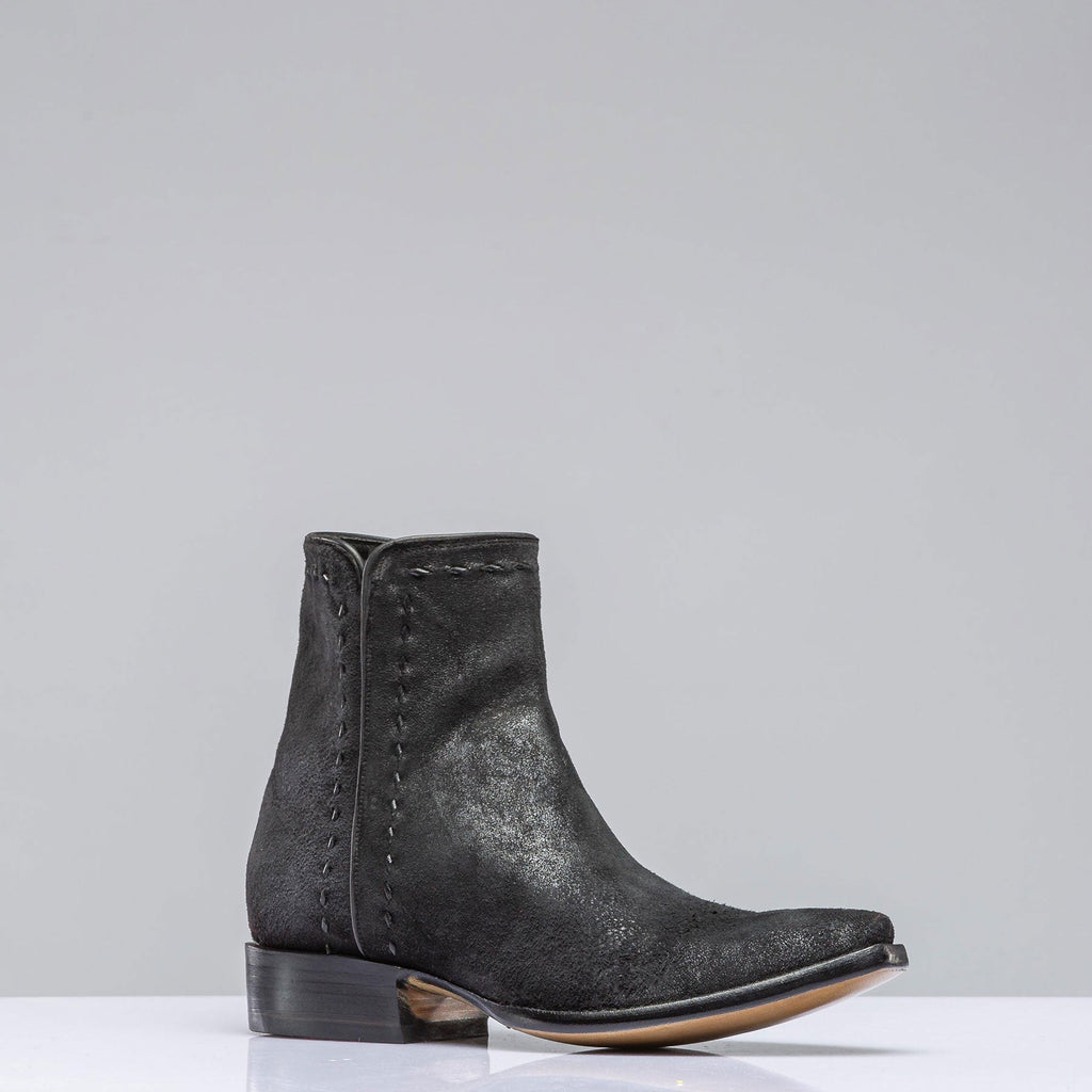Stillwater Zorro In Black