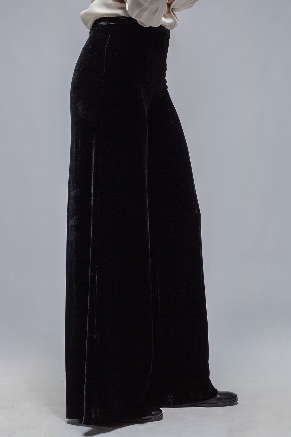 Maxi Silk Velvet Pant in Black