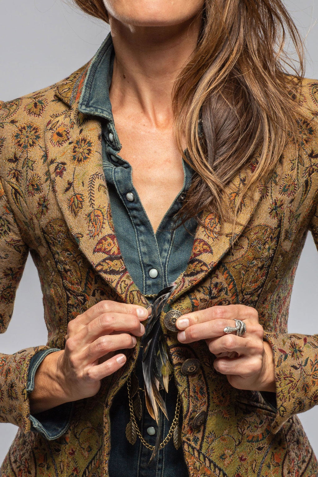 Sullavan Jacket In Green Paisley Jacquard
