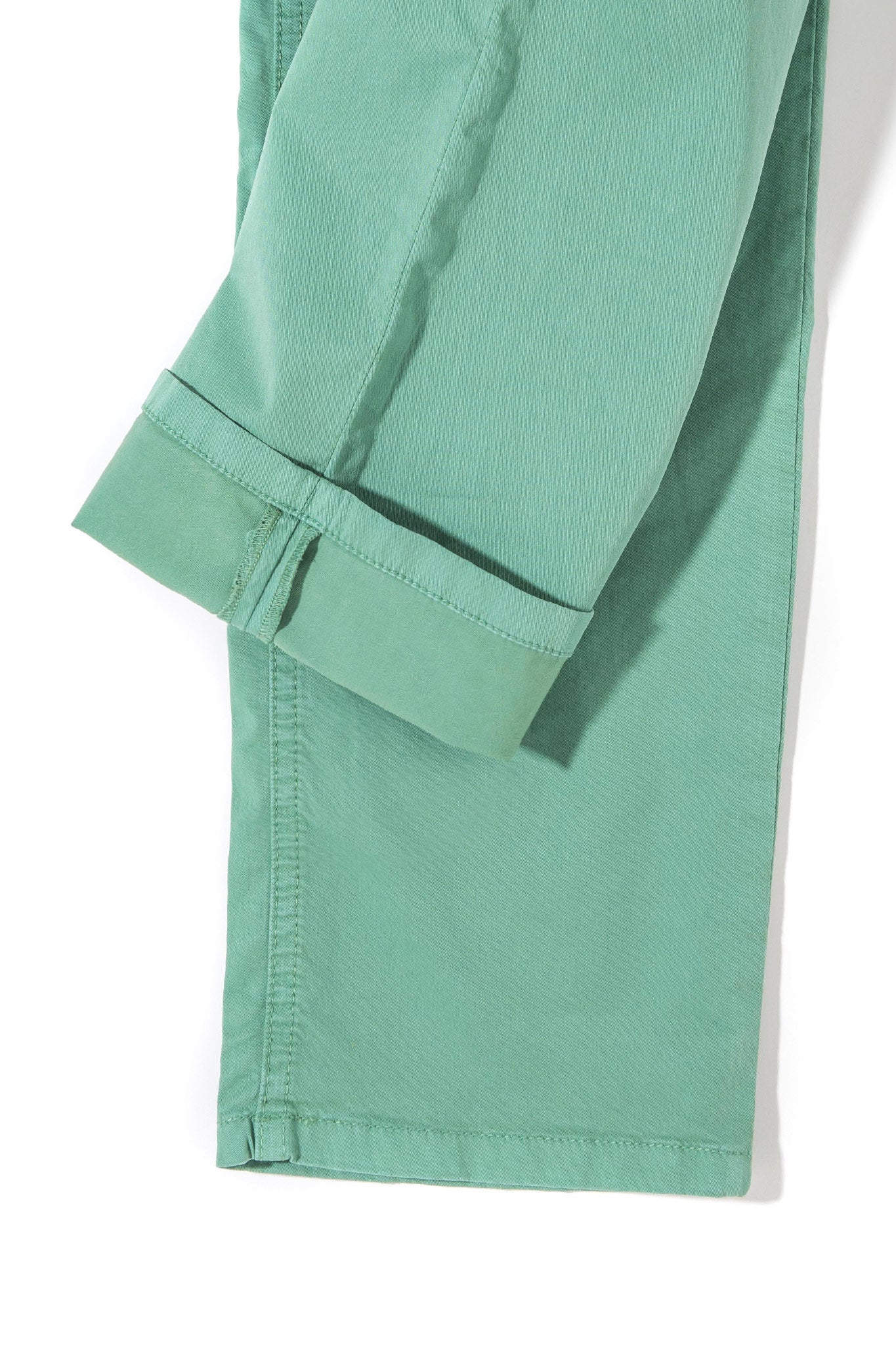 Fowler Ultralight Performance Pant In Verde Giada