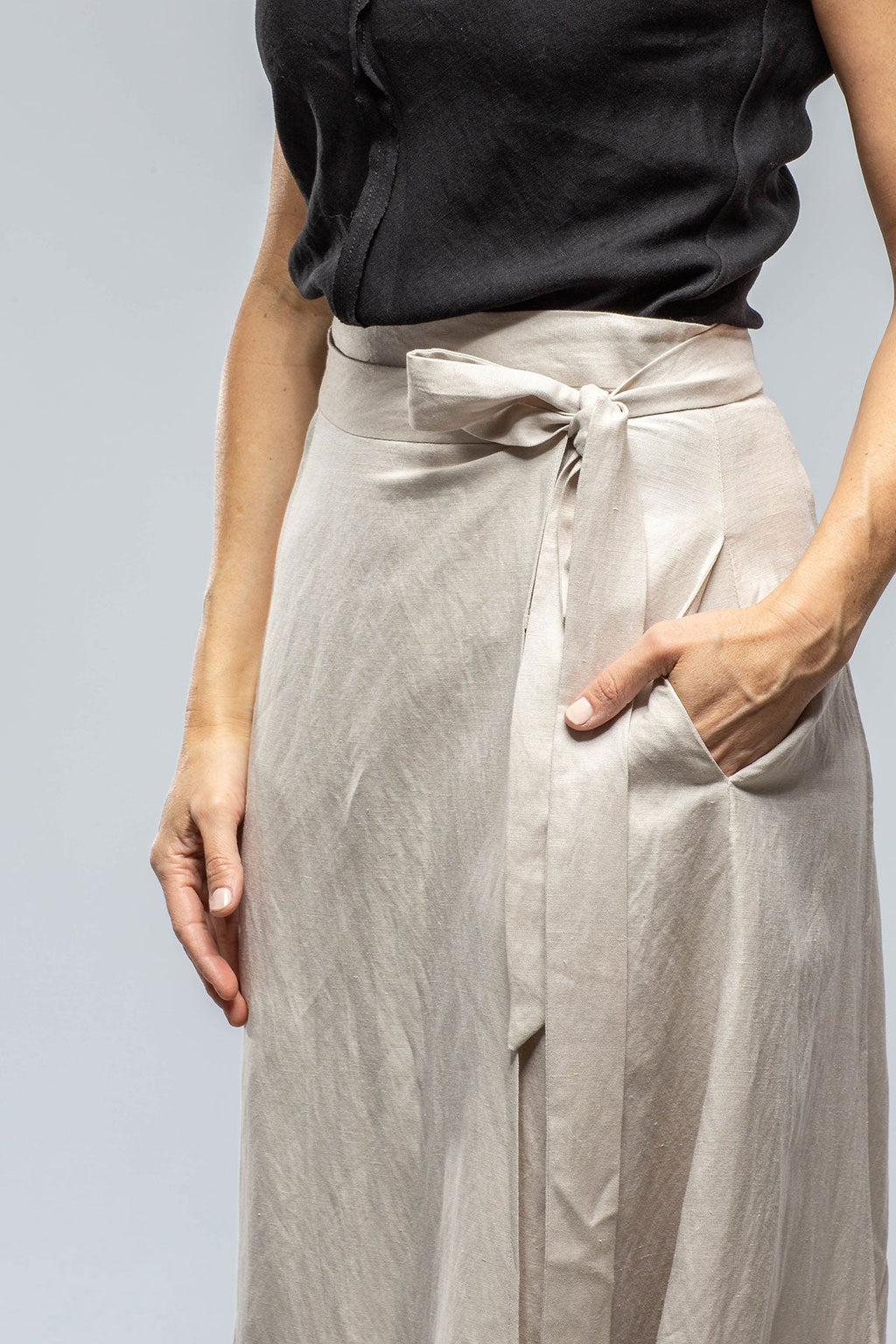 Casandra Wrap Linen Skirt In Ecru