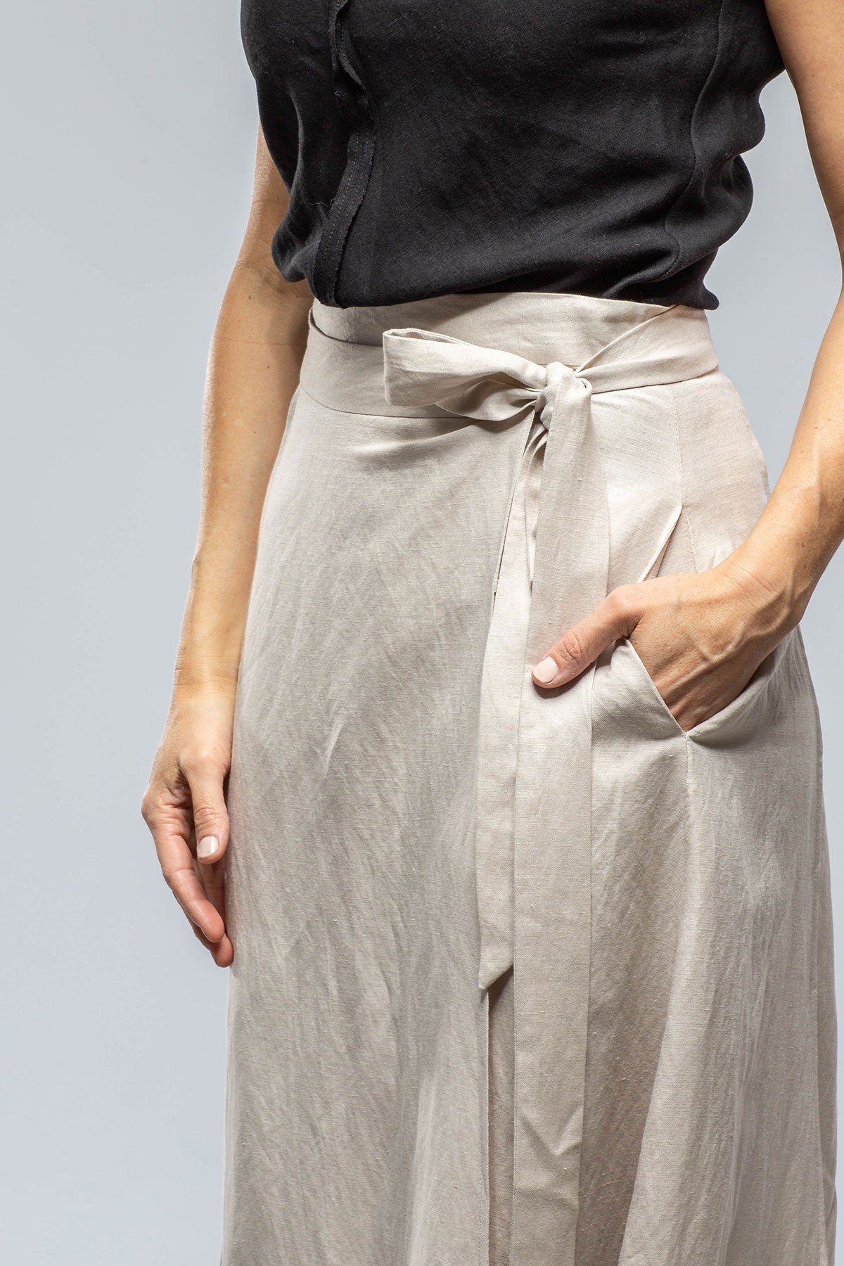 Casandra Wrap Linen Skirt In Ecru