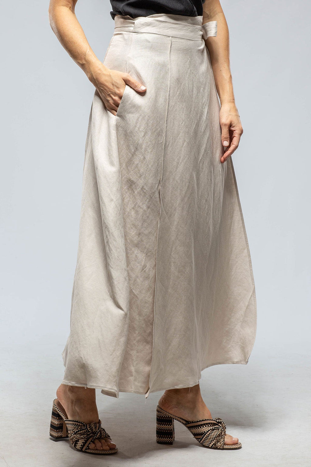 Casandra Wrap Linen Skirt In Ecru